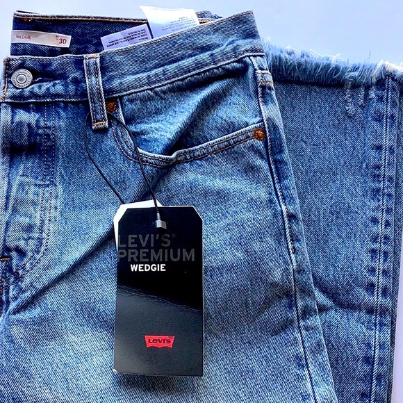 •LAST PAIR* Levi’s Wedgie hi waisted VTG inspired frayed jeans NWT SZ 30/SZ 10 - Picture 11 of 15